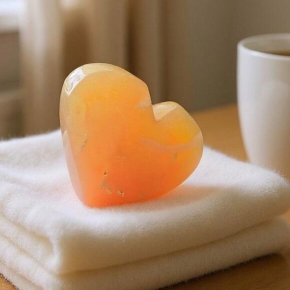 Cherry Blossom Agate Crystal Heart ✦ 41g Natural Healing Palm Stone w/ Inclusion - Picture 11 of 13